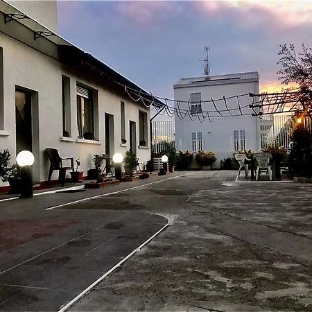 Parco Teramo - Navigli Cir 15146-Lni 299 Milão Exterior foto